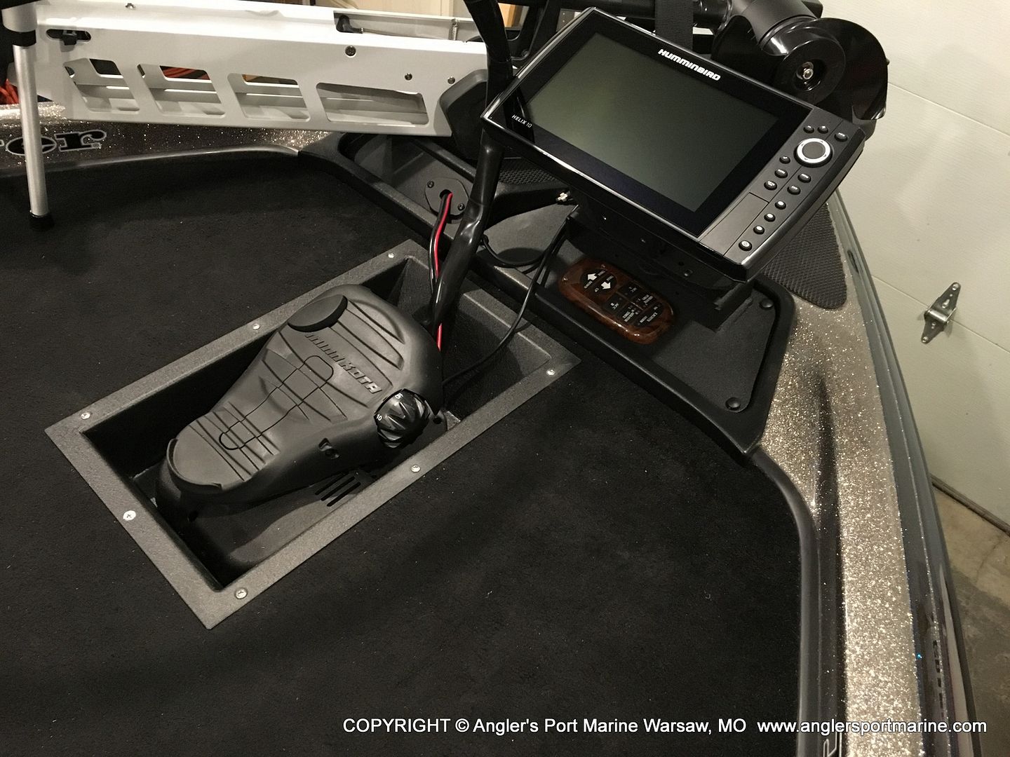 R&R design trolling motor recess pedal tray bass boat